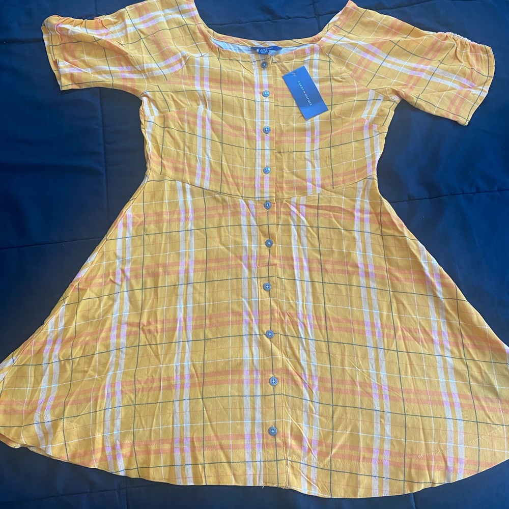 Old gold Tommy Hilfiger dress size large